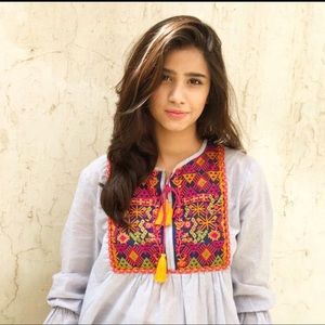 Meet your Posher, Fatima